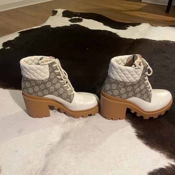 Gucci Lug Boot, like new. Only worn a few times. - Picture 6 of 8